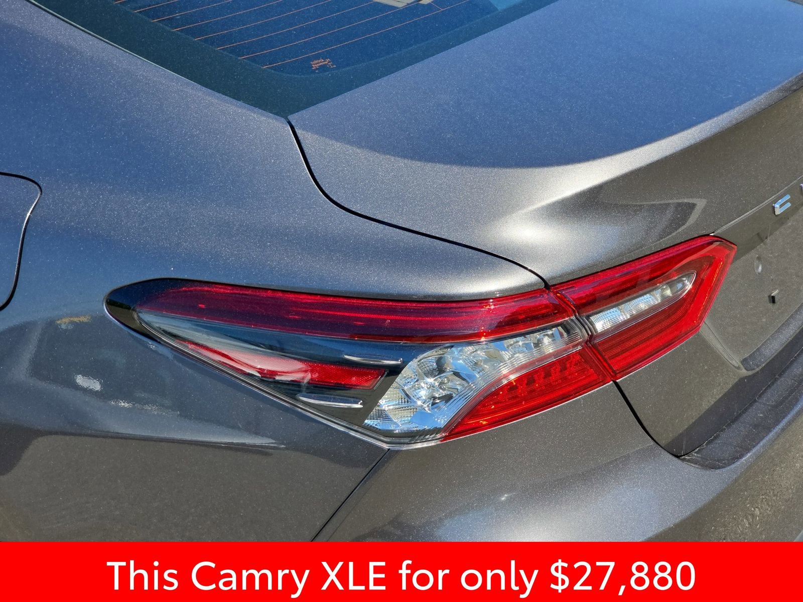 Used 2024 Toyota Camry XLE FWD image 40