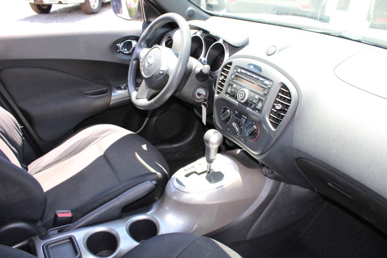Used 2011 Nissan Juke S AWD/4WD image 12