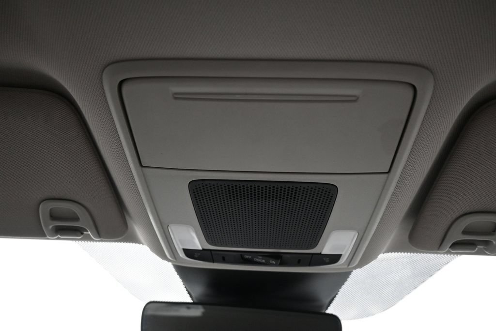 Certified 2023 Honda Pilot EX-L image 17