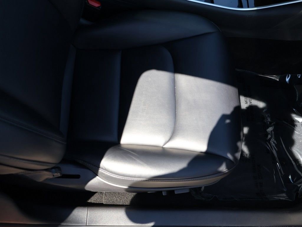 Used 2018 Tesla Model 3 Long Range RWD image 31