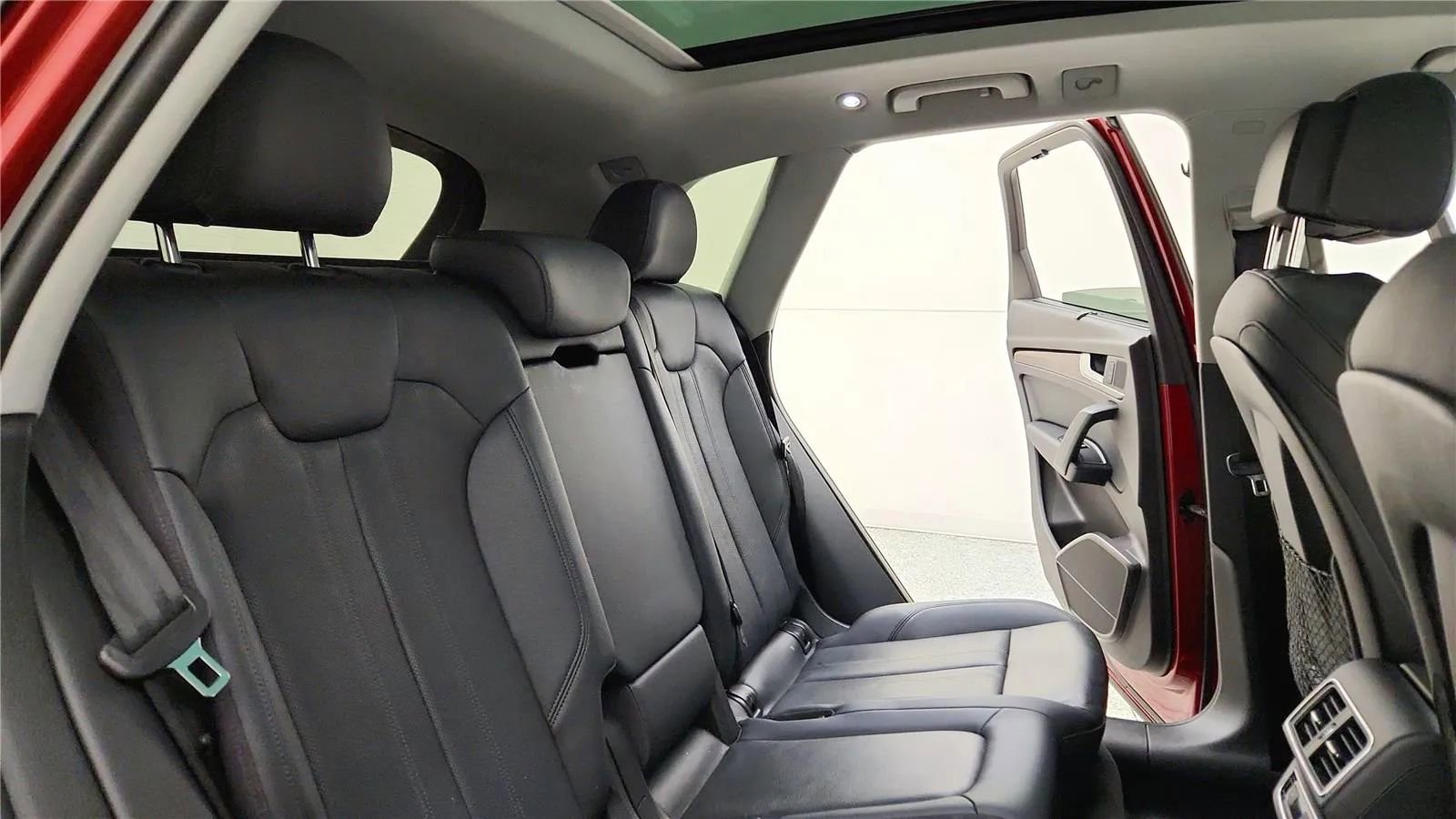 Used 2018 Audi Q5 2.0T Premium Plus w/ Premium Plus Package image 33