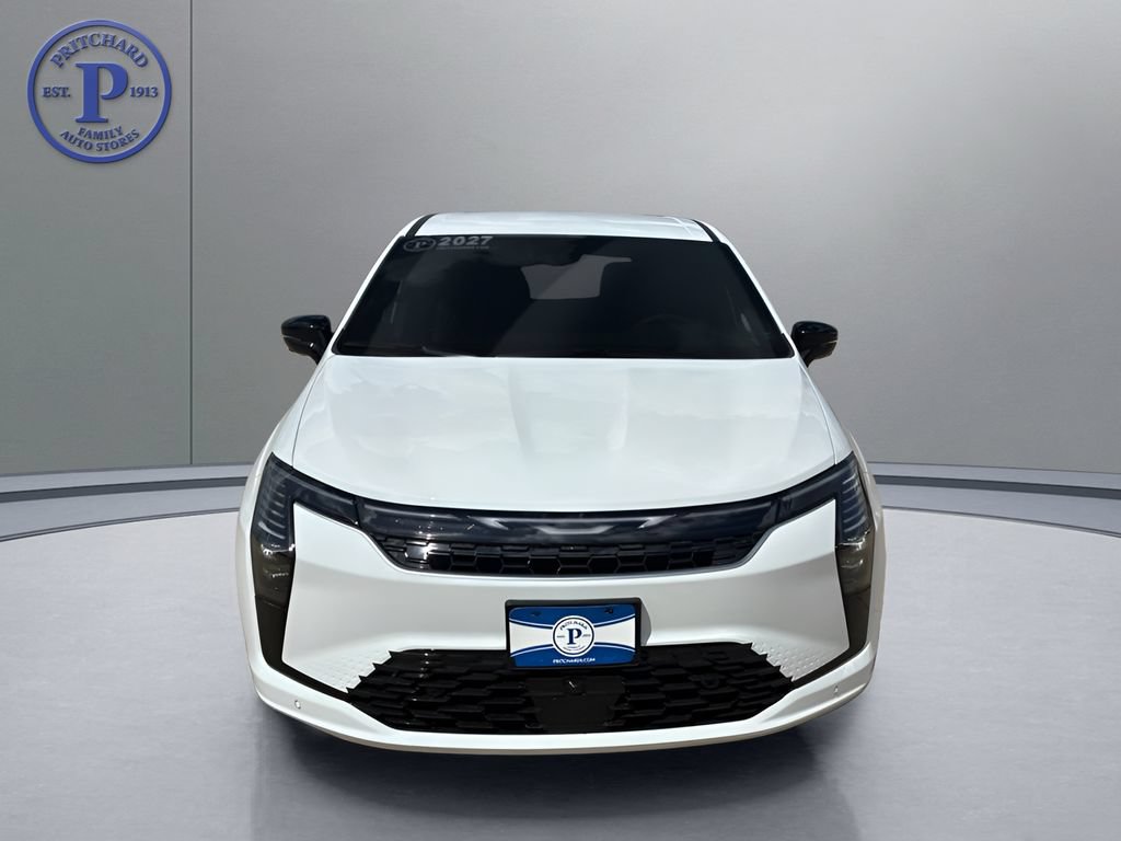 New 2027 Chrysler Pacifica Select AWD/4WD image 2