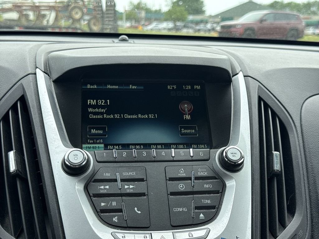 Used 2015 Chevrolet Equinox LT w/ Driver Convenience Package FWD image 27