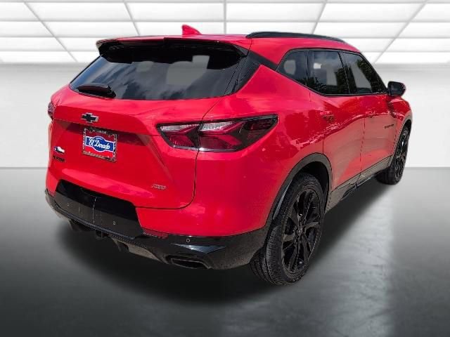 Used 2021 Chevrolet Blazer RS w/ Enhanced Convenience Package FWD image 4