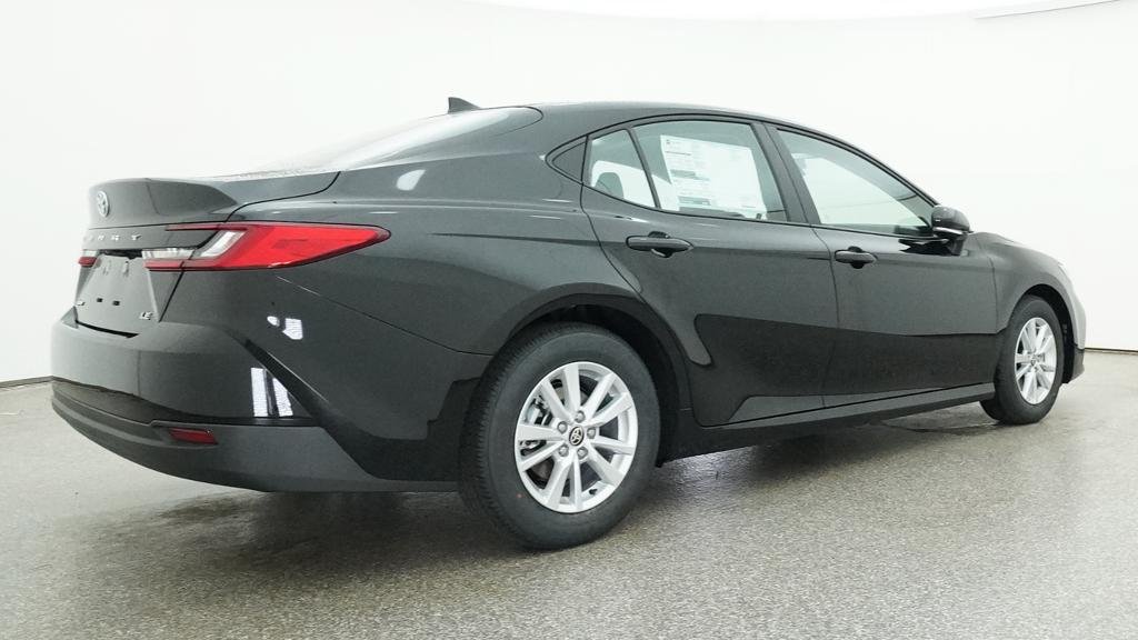 New 2026 Toyota Camry LE FWD image 17