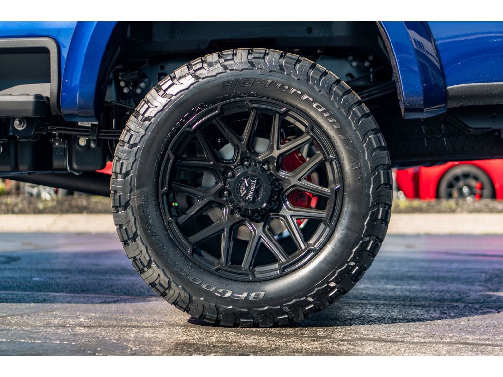 New 2026 Ford F250 Lariat w/ Black Appearance Package AWD/4WD image 5