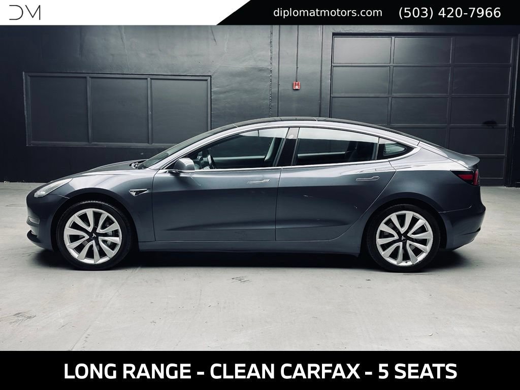 Used 2018 Tesla Model 3 Long Range RWD image 4
