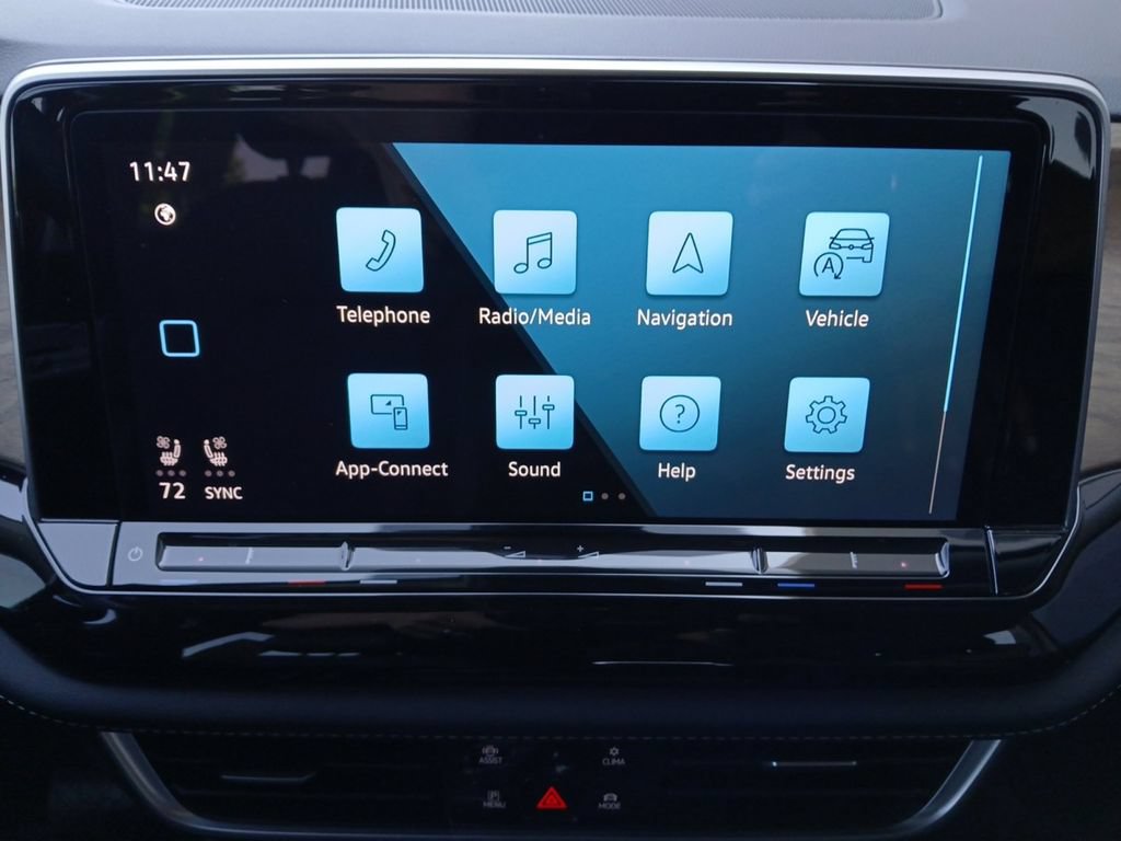 Used 2024 Volkswagen Atlas SE FWD image 8