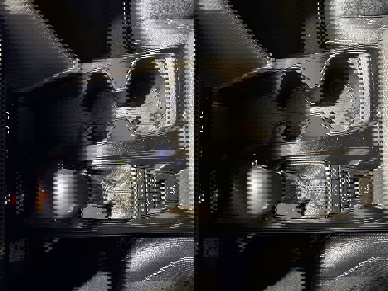 Certified 2025 Toyota Camry SE image 21