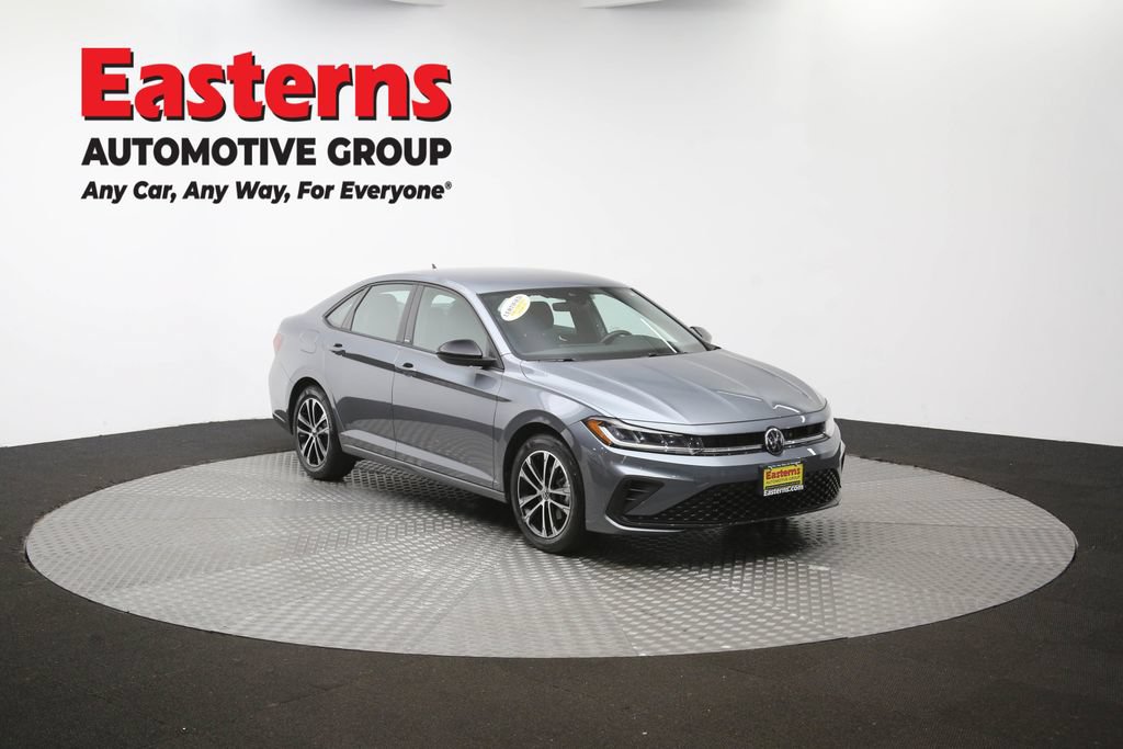 Used 2025 Volkswagen Jetta Sport FWD image 49