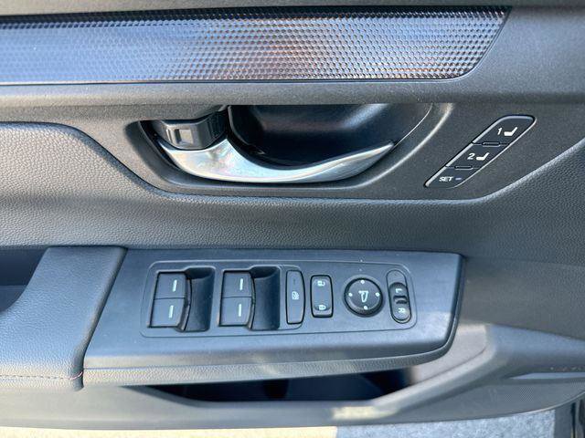 Used 2025 Honda CR-V Sport-L image 15