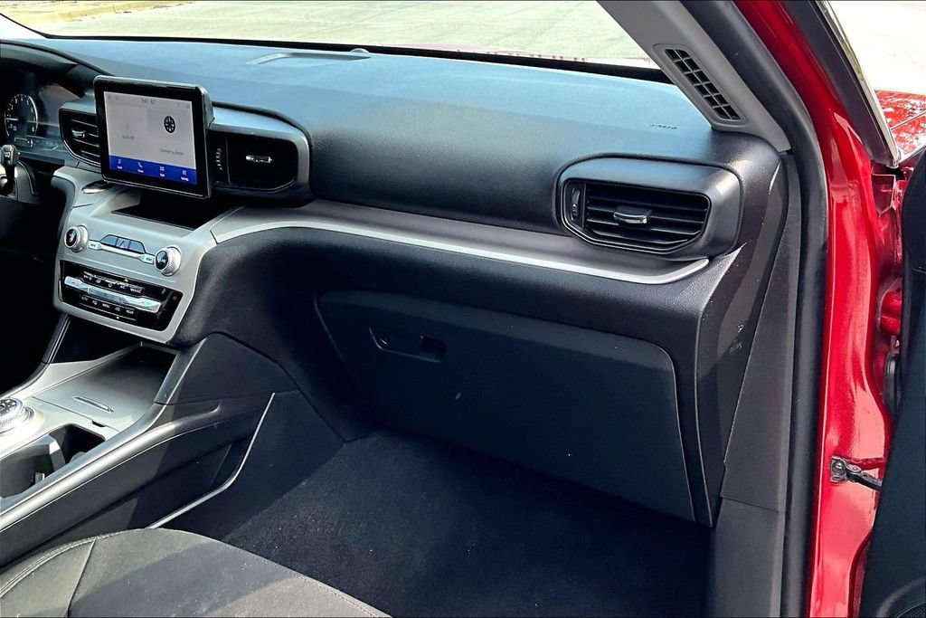Certified 2023 Ford Explorer XLT AWD/4WD image 15