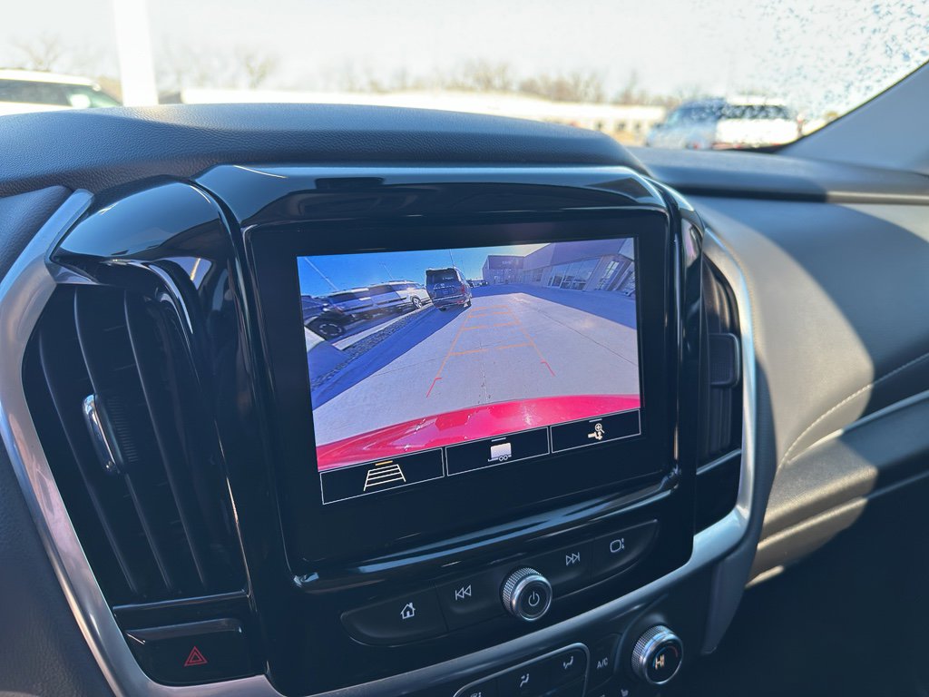 Used 2020 Chevrolet Traverse LT w/ LPO, Floor Liner Package image 19