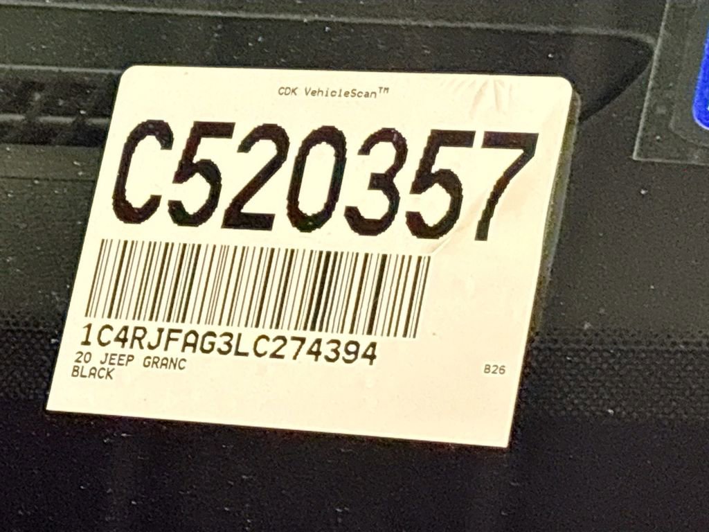 Used 2020 Jeep Grand Cherokee Altitude image 25