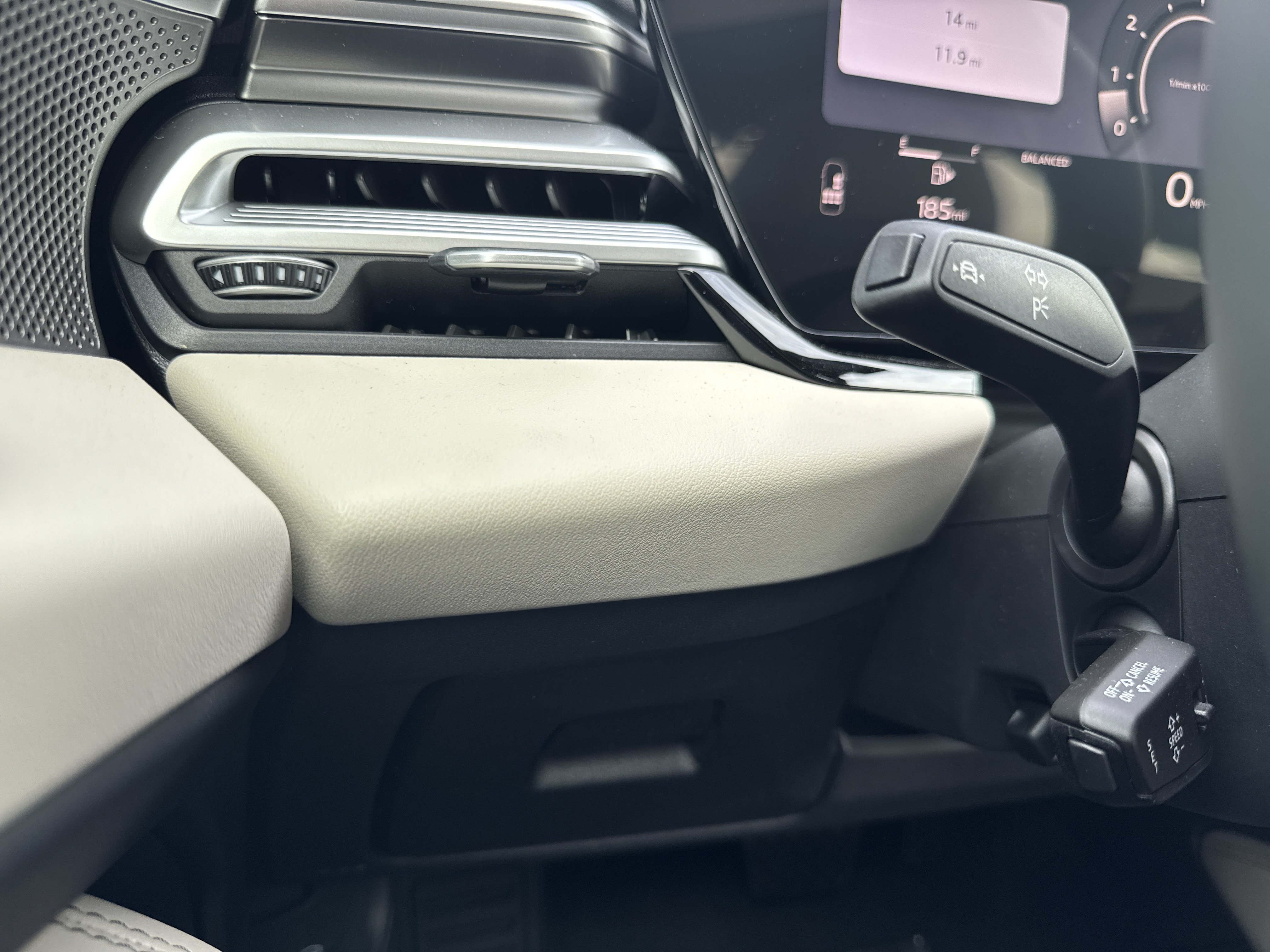 New 2026 Audi A6 Premium Plus AWD/4WD image 29