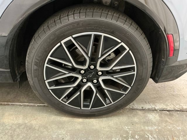 Used 2024 Ford Mustang Mach-E Premium image 9