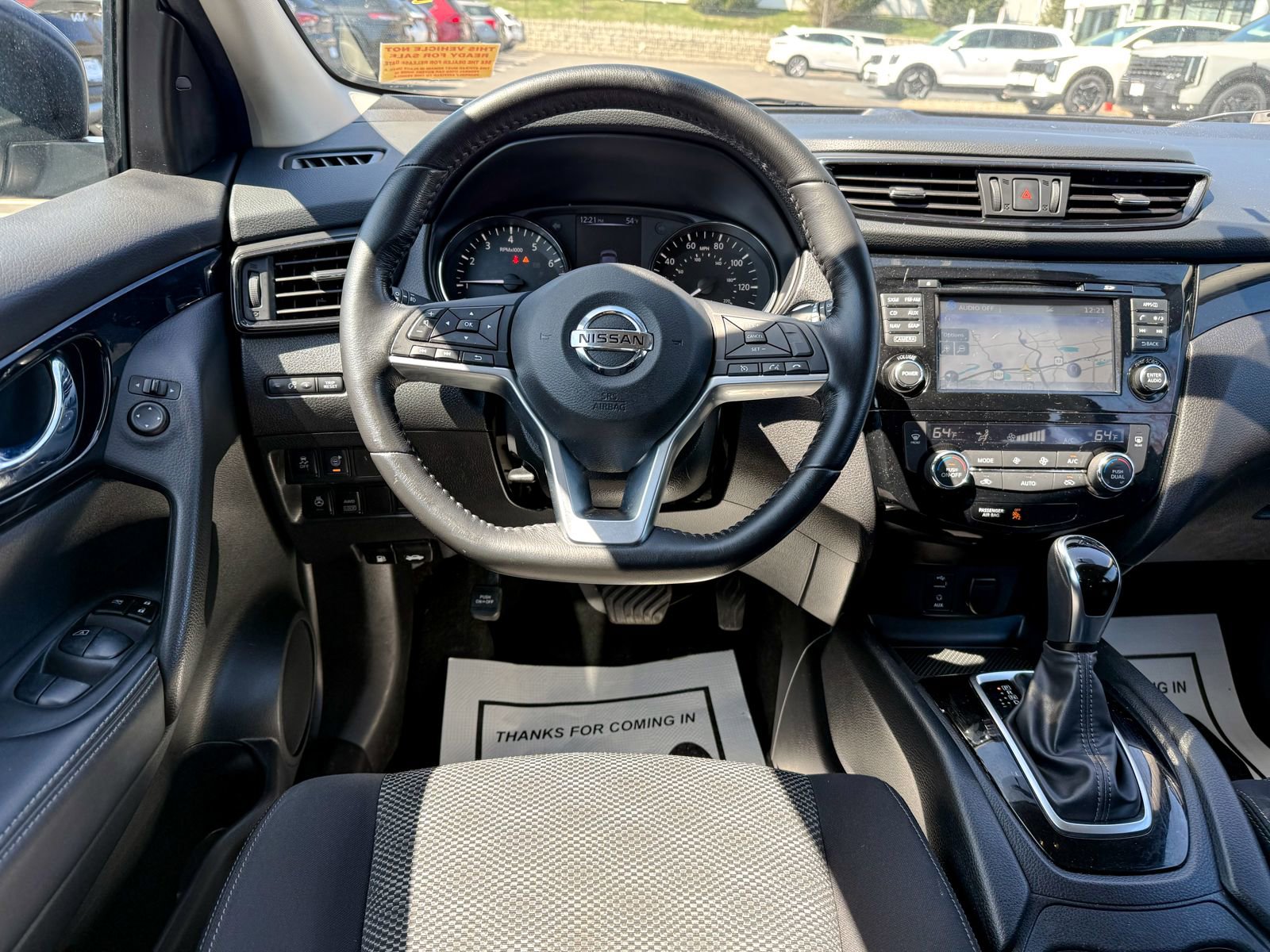 Used 2017 Nissan Rogue Sport SV w/ SV Premium Package AWD/4WD image 38