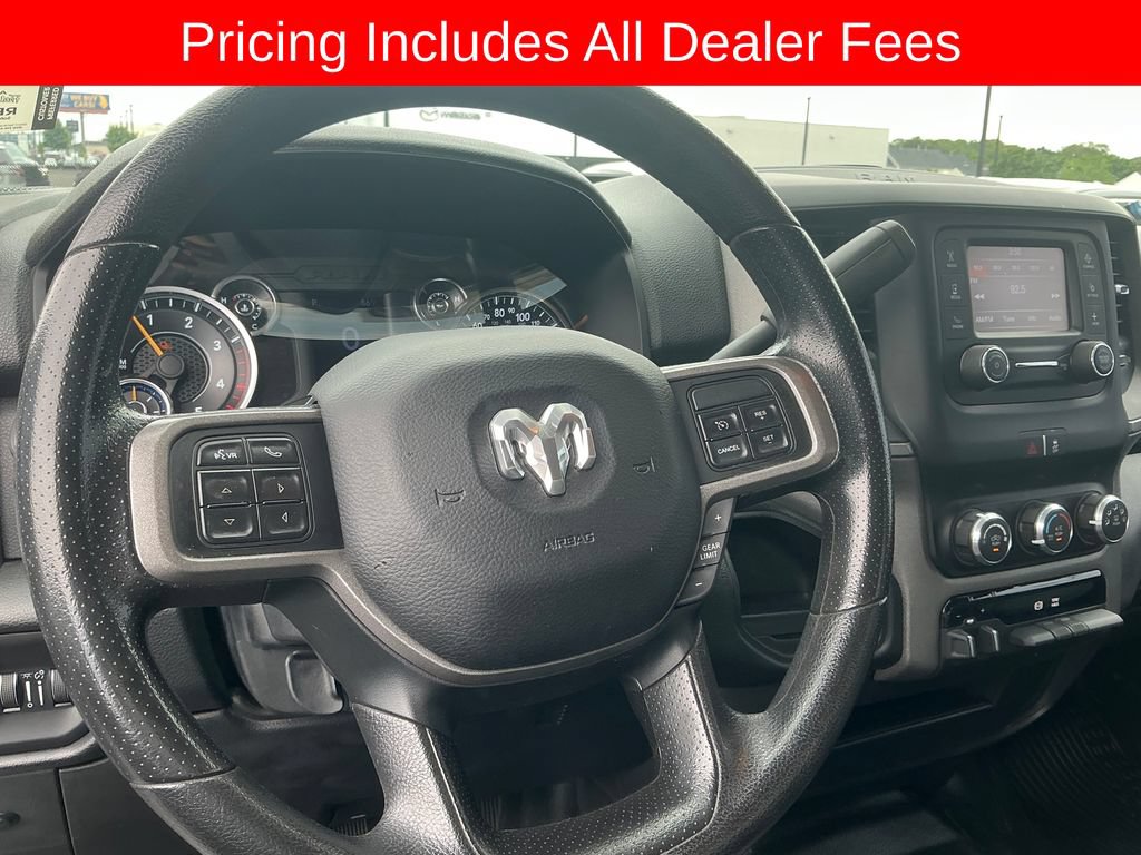 Used 2020 RAM 2500 Tradesman w/ Chrome Appearance Group AWD/4WD image 12