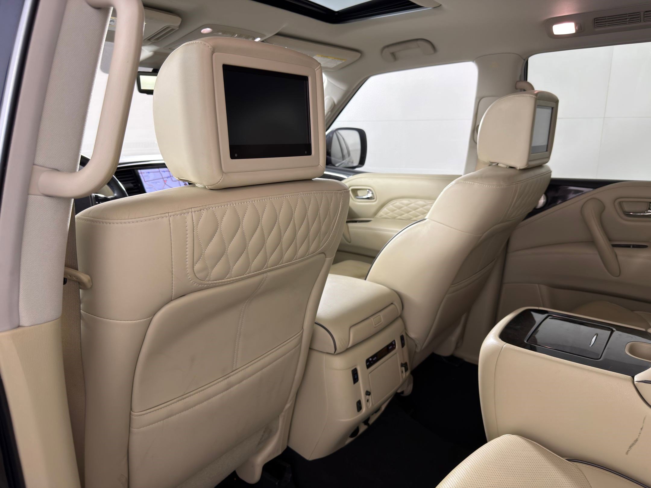 Used 2020 INFINITI QX80 Luxe w/ Sensory Package image 32