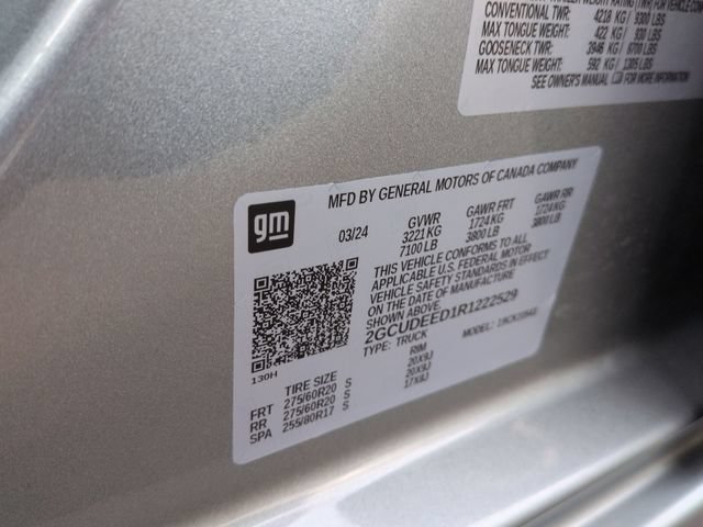 Used 2024 Chevrolet Silverado 1500 RST AWD/4WD image 36
