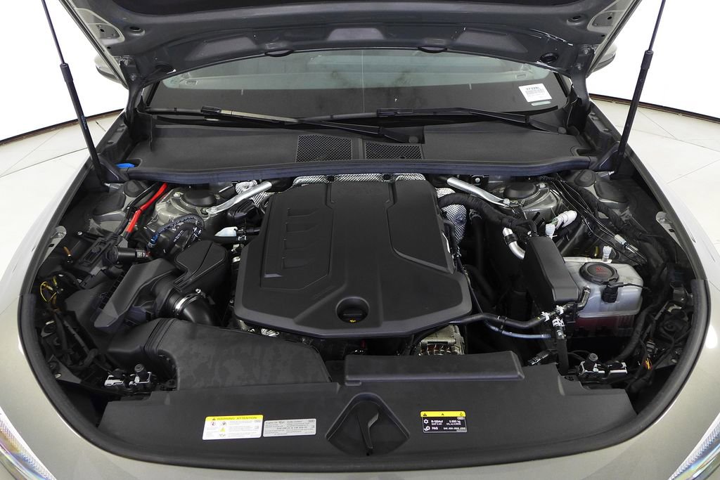 Used 2025 Audi A5 2.0T Premium w/ Convenience Package image 6