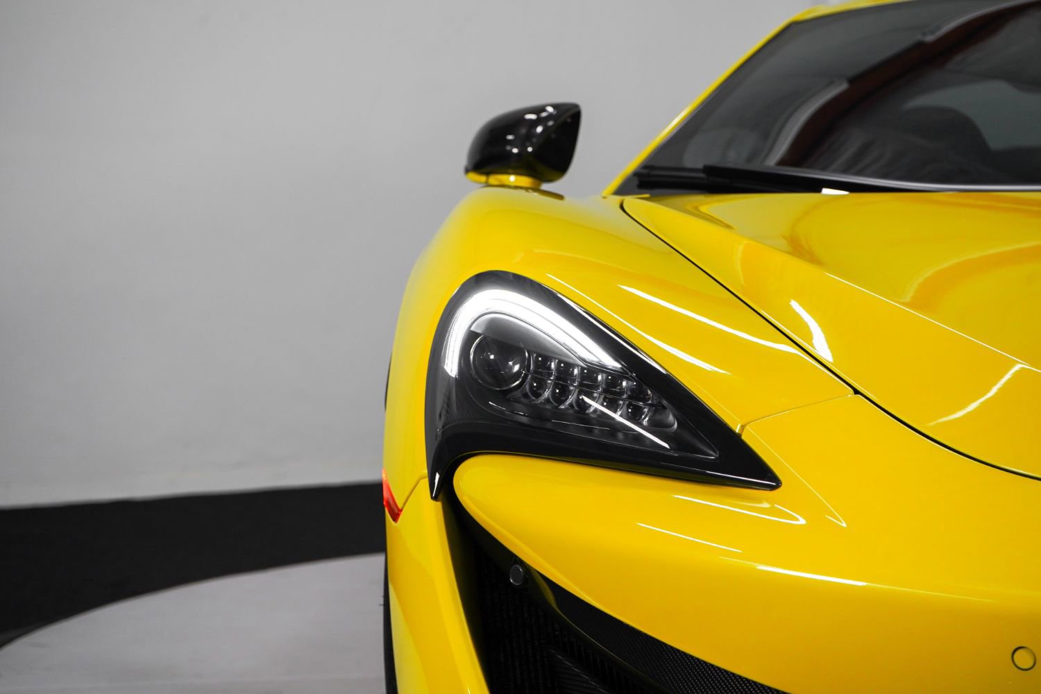 Used 2019 McLaren 600LT image 13