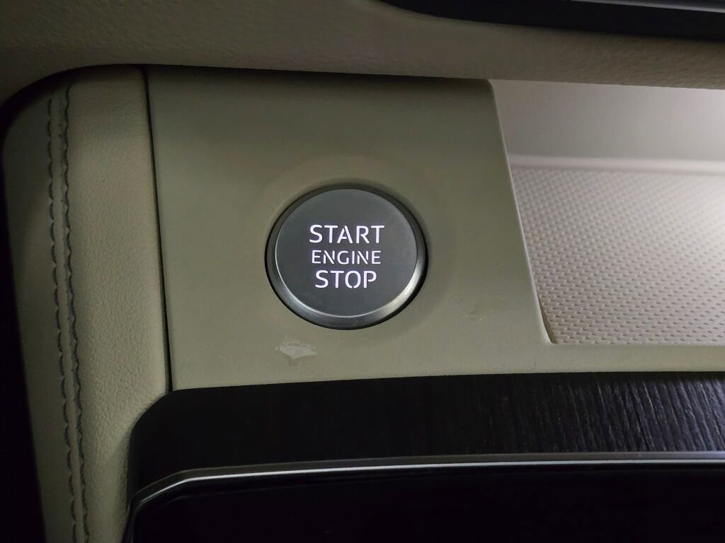 Certified 2025 Audi Q5 2.0T Premium Plus image 49