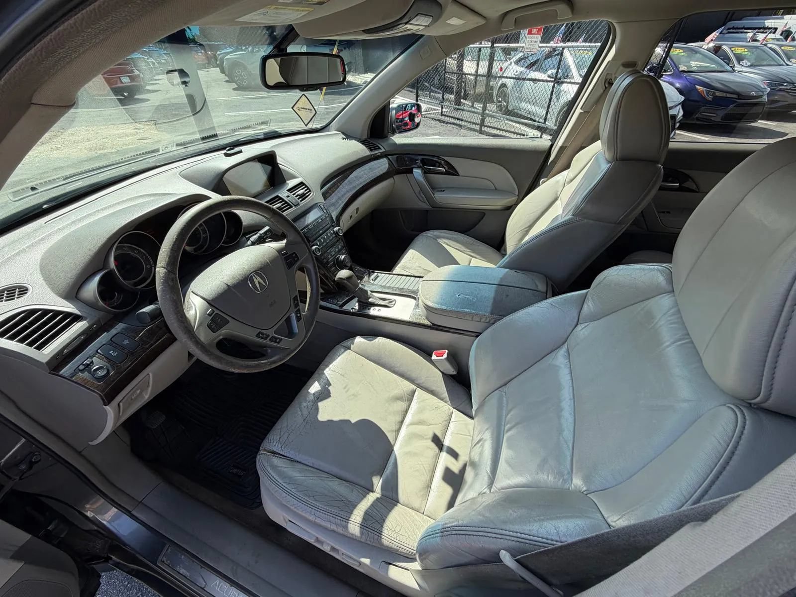 Used 2011 Acura MDX w/ Technology & Entertainment AWD/4WD image 11