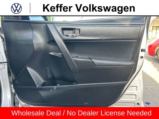 Used 2015 Toyota Corolla S w/ Driver Convenience Package FWD image 32