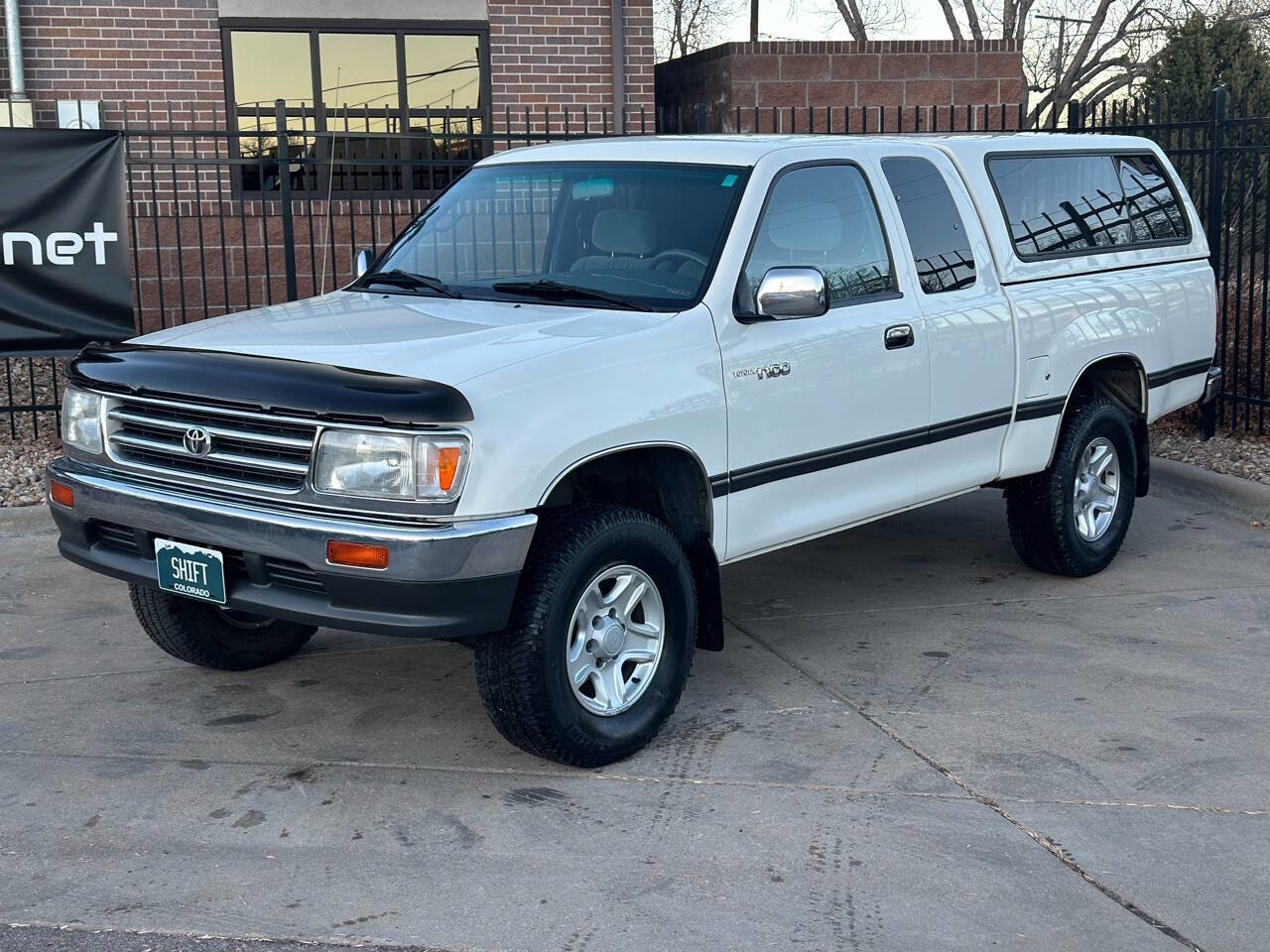 Used 1998 Toyota T100 SR5 image 8