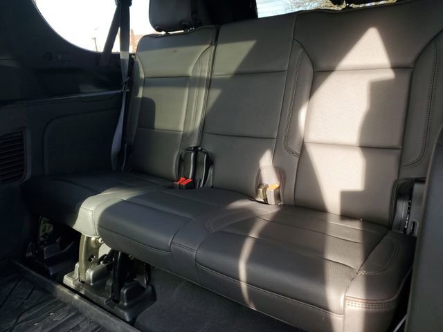 Used 2024 Chevrolet Suburban High Country AWD/4WD image 29