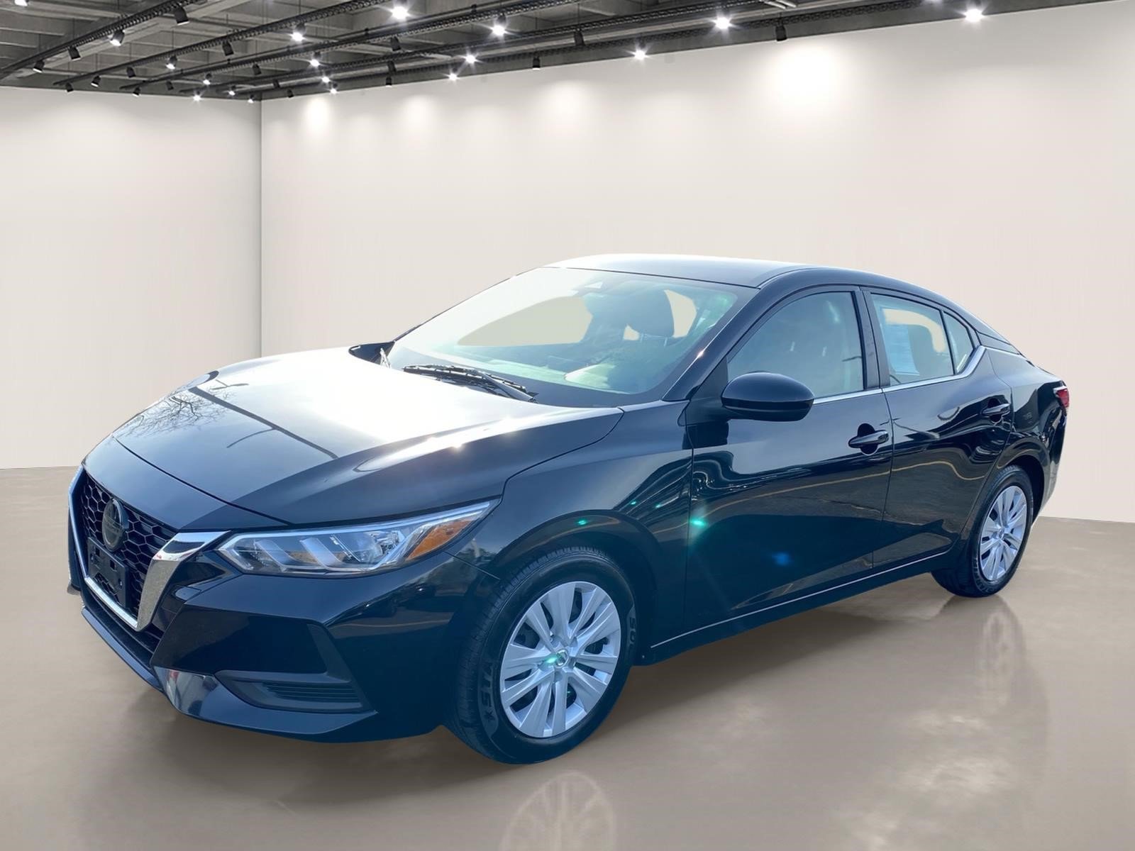 Used 2023 Nissan Sentra S image 3