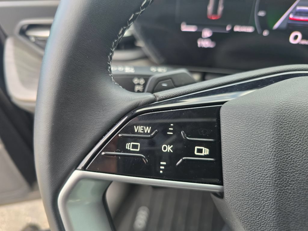 Used 2025 Audi Q5 Premium w/ Convenience Package AWD/4WD image 23