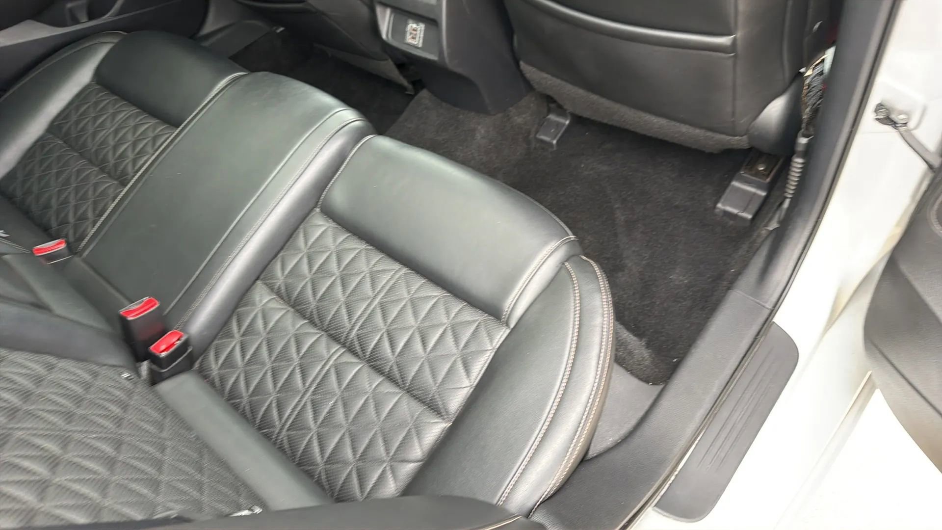Used 2018 Nissan Maxima Platinum image 36