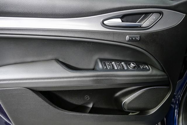 Used 2018 Alfa Romeo Stelvio Sport w/ Quick Order Package 22J Sport image 7