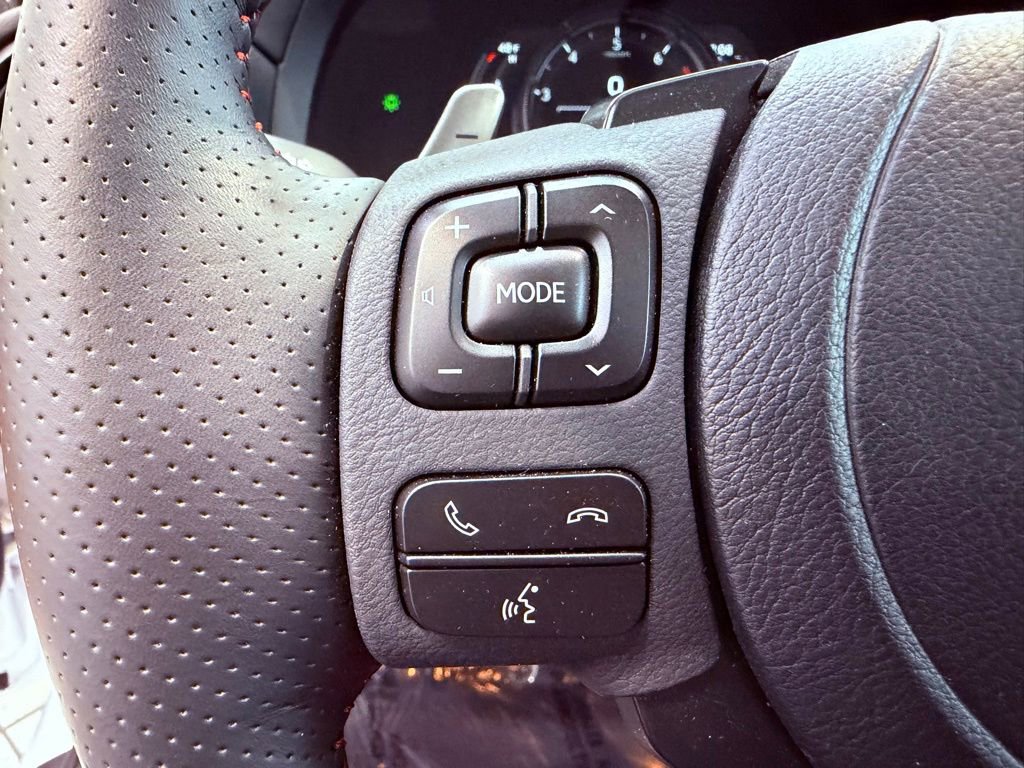 Certified 2025 Lexus IS 350 F Sport image 22