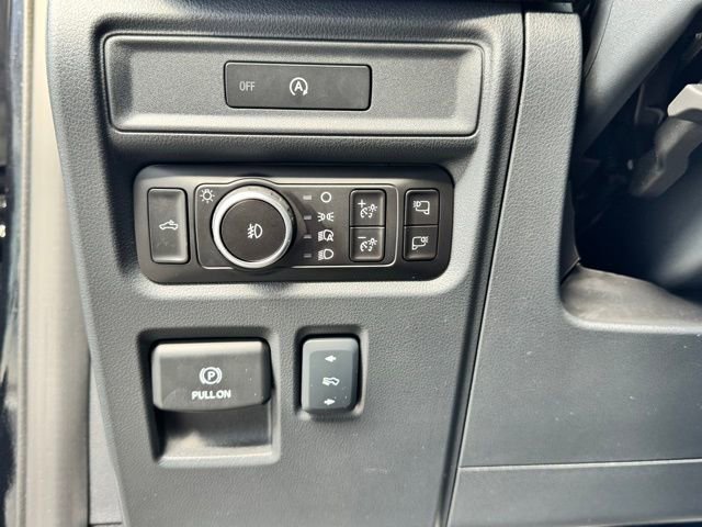 Used 2025 Ford F150 Lariat w/ Equipment Group 502A High AWD/4WD image 48