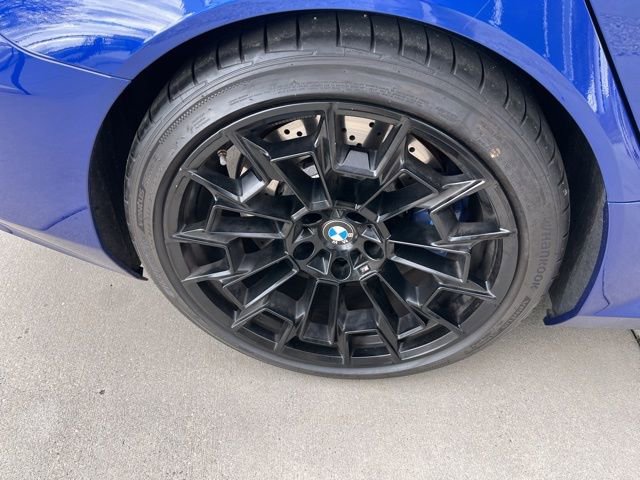 Used 2025 BMW M5 w/ Carbon Package image 24