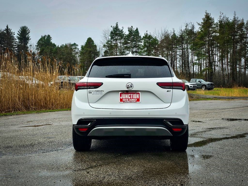 Certified 2023 Buick Envision Essence w/ Sport Touring Package image 4