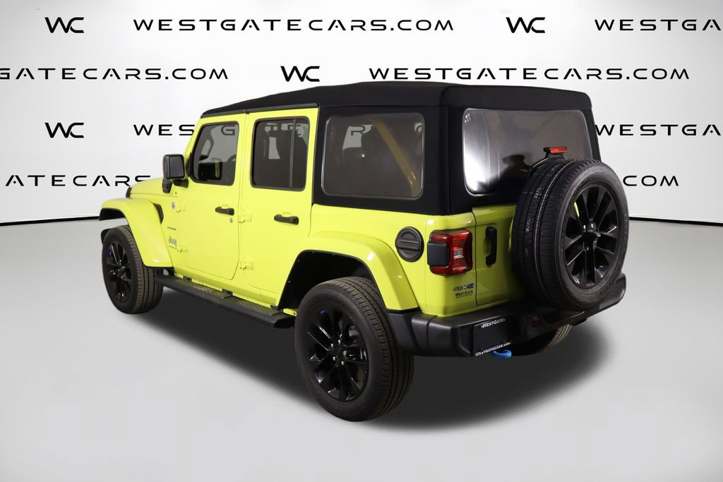 Used 2023 Jeep Wrangler Unlimited Sahara w/ Cold Weather Group AWD/4WD image 45