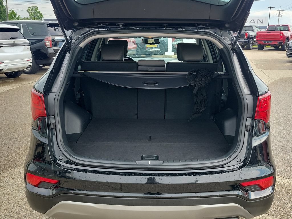 Used 2018 Hyundai Santa Fe Sport w/ 2.4L Value Package 02 FWD image 9