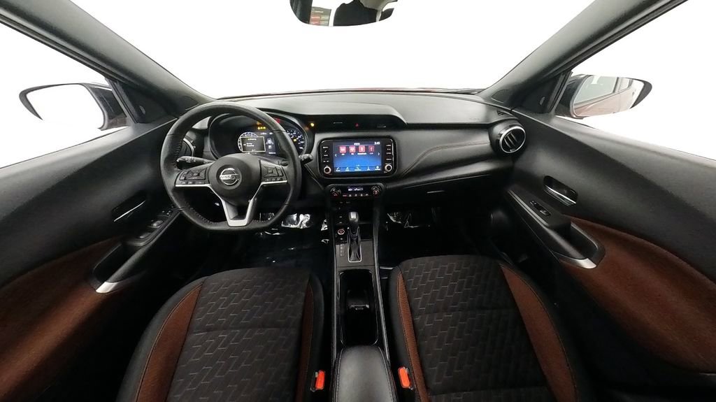 Certified 2021 Nissan Kicks SR w/ Interior Electronics Package image 26