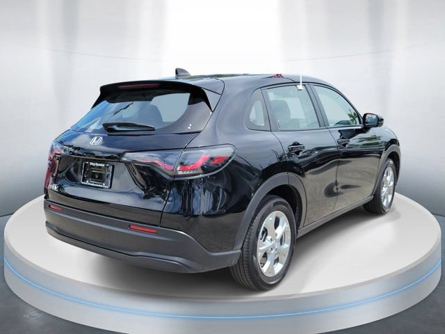 Used 2025 Honda HR-V LX image 4