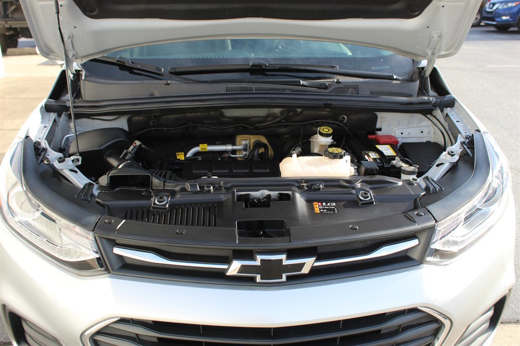 Used 2021 Chevrolet Trax LT w/ Sport Edition image 10