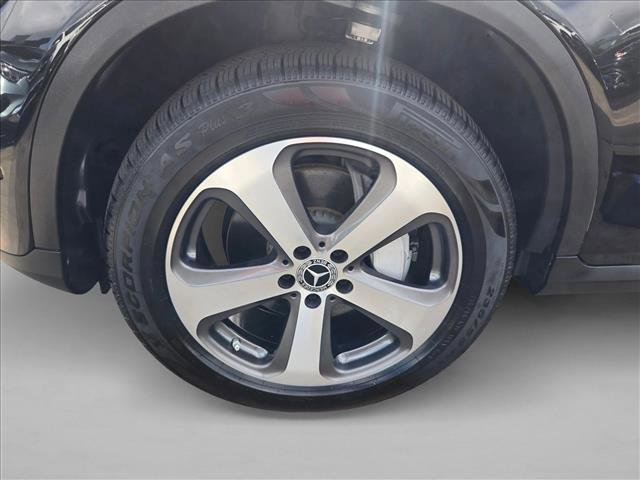 Certified 2022 Mercedes-Benz GLC 300 image 20