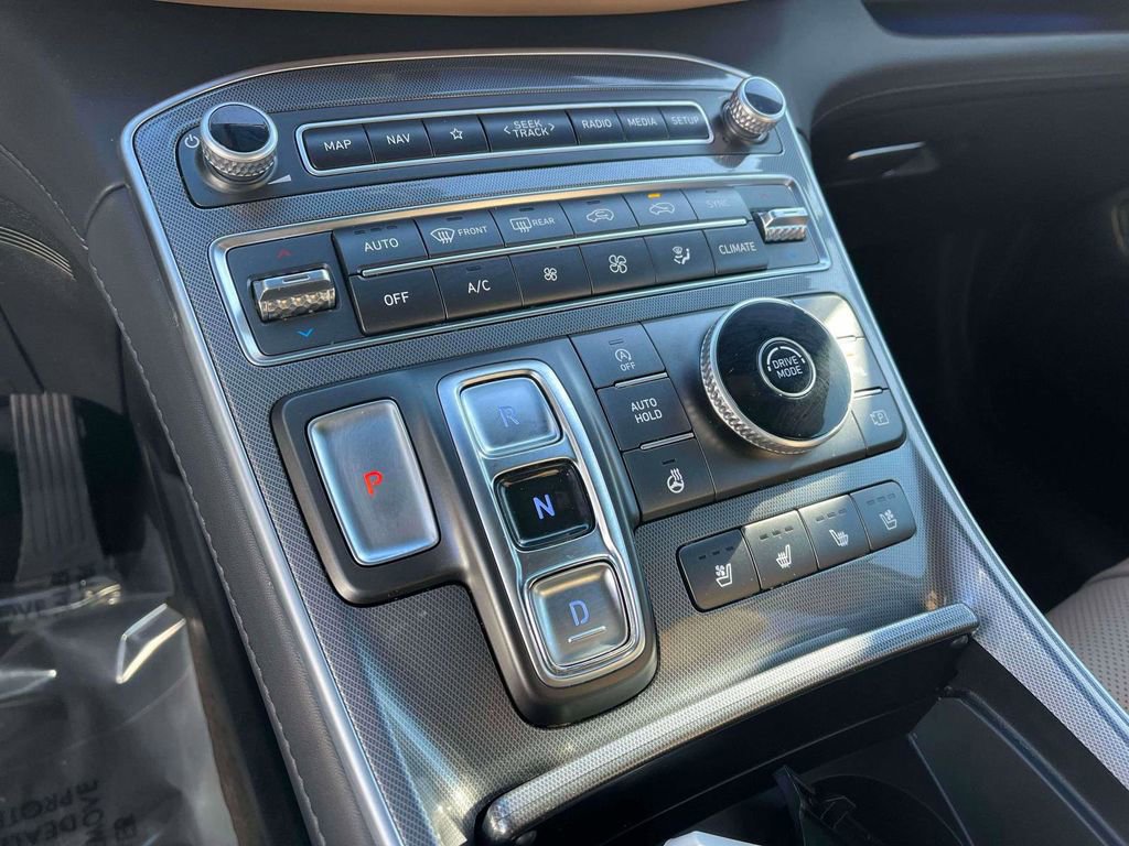 Used 2023 Hyundai Santa Fe Calligraphy image 21