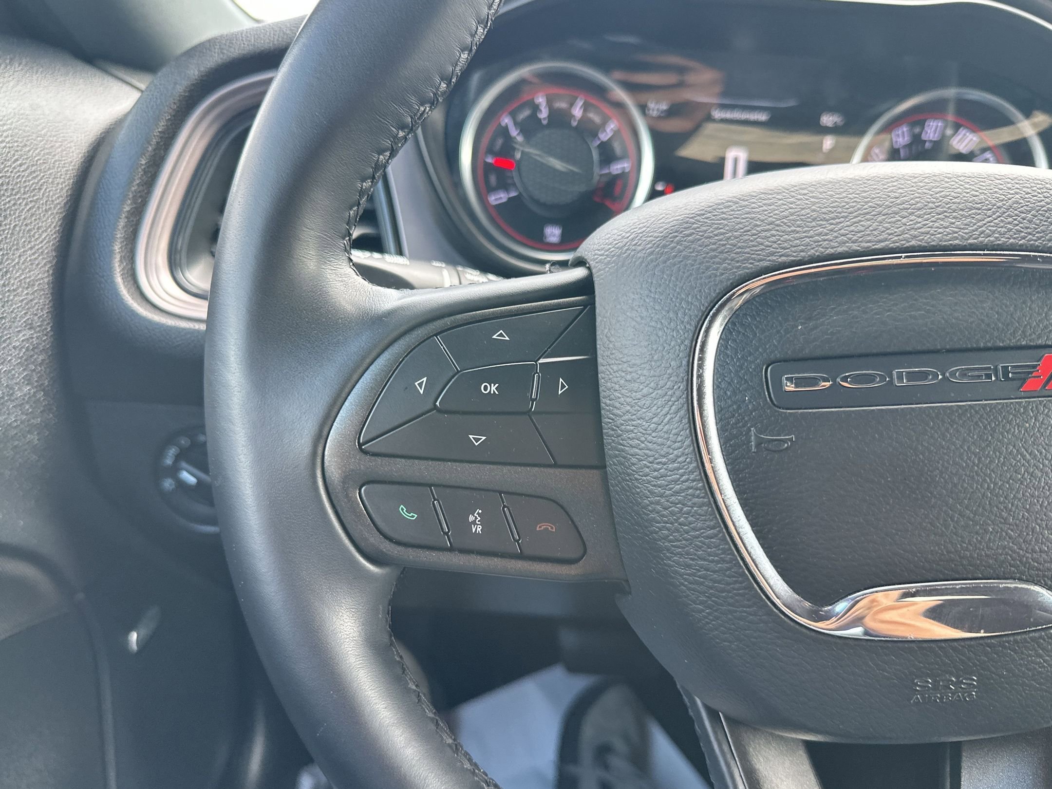 Used 2023 Dodge Challenger SXT AWD/4WD image 13