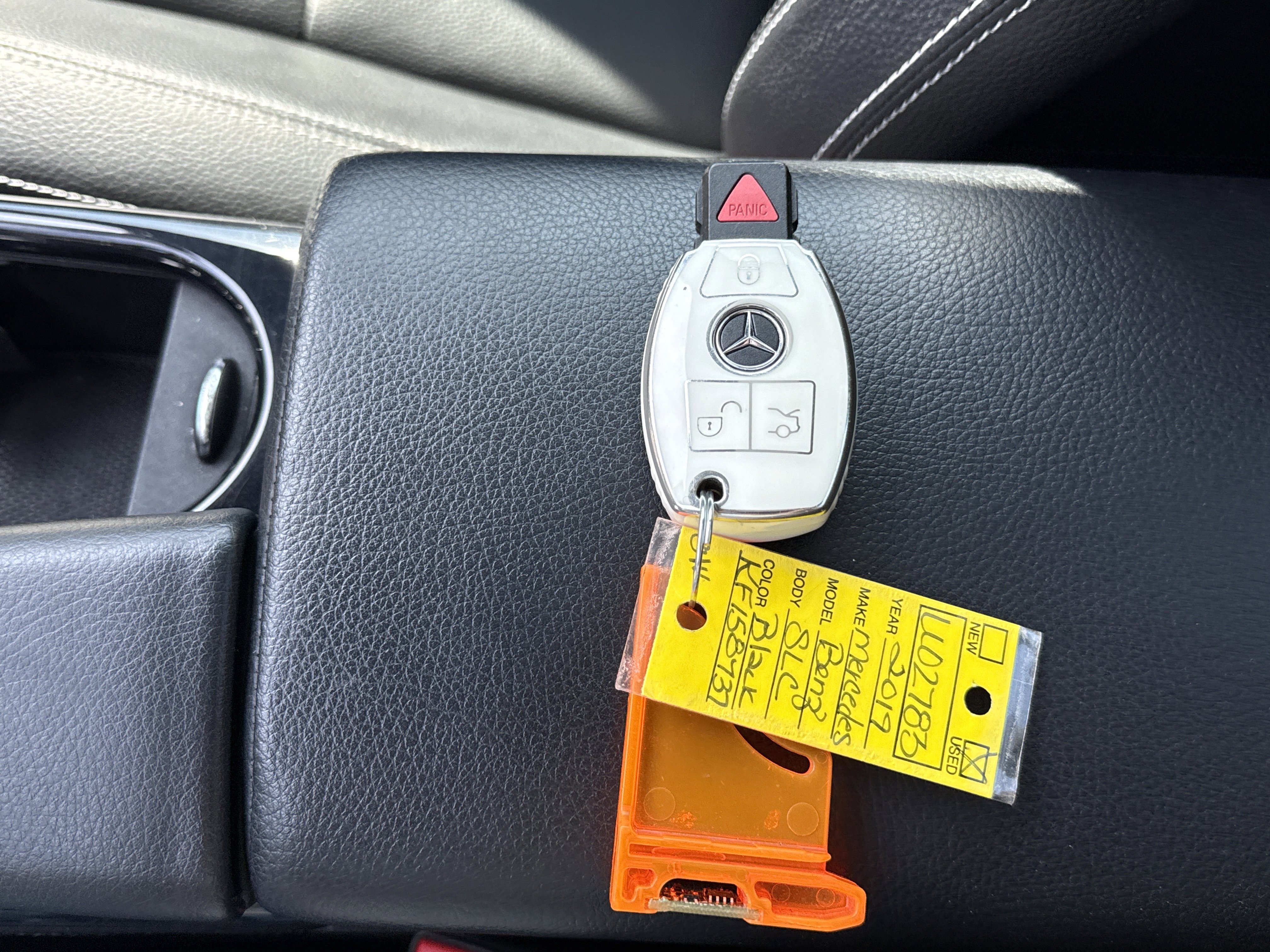 Used 2019 Mercedes-Benz SLC 300 w/ Premium Package image 19