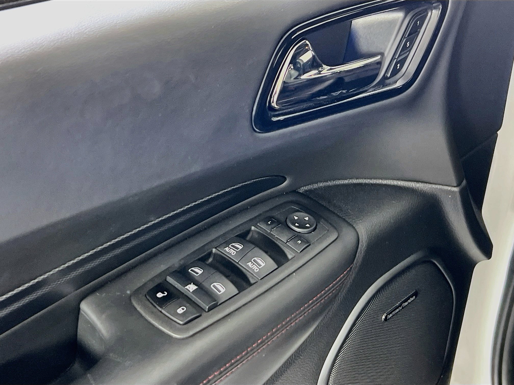 Used 2022 Dodge Durango R/T AWD/4WD image 18