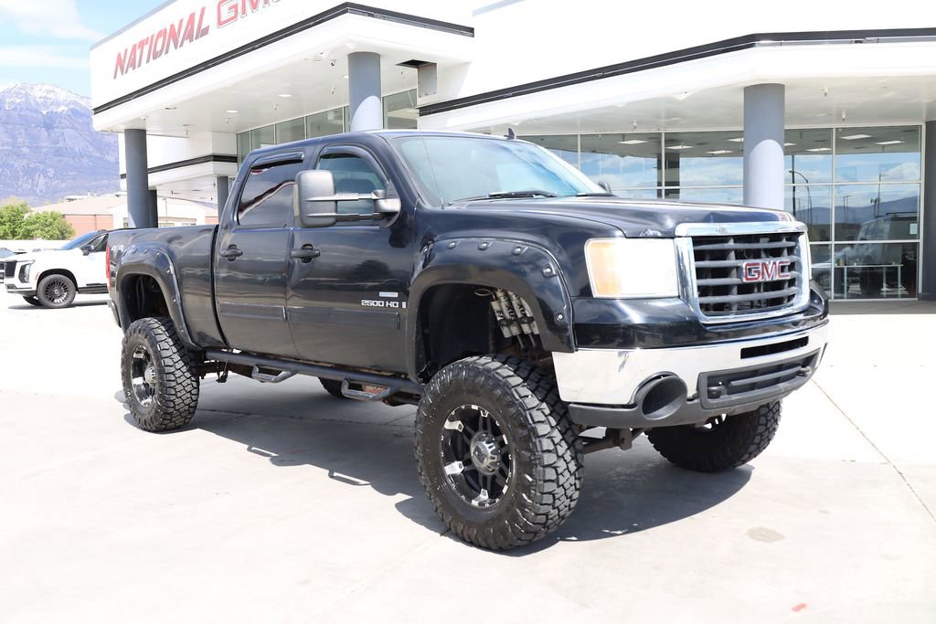 Used 2009 GMC Sierra 2500 SLT w/ SLT Convenience Package AWD/4WD image 8